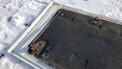 Volvo VNL Right Door