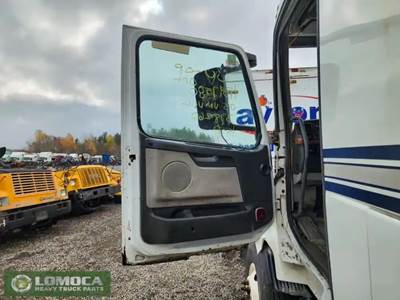 Volvo VNL Left Door