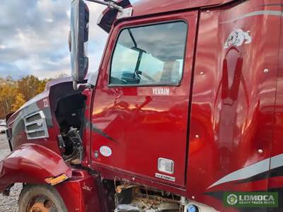 Western Star 5700 Left Door