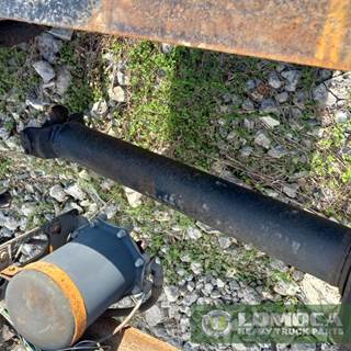 International 7500 Driveshaft