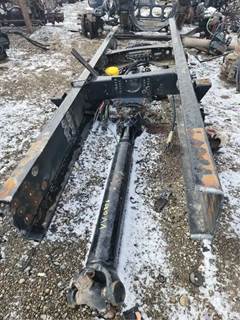 Volvo VNL Driveshaft