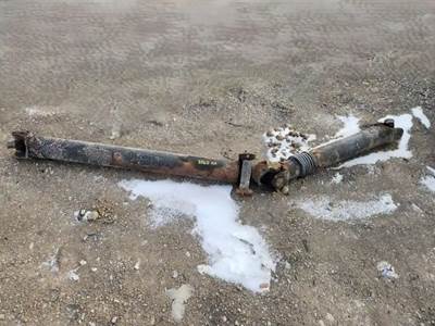 Volvo VNL Driveshaft