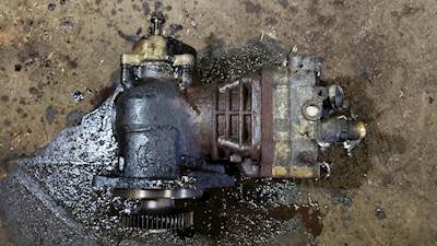 Detroit DD15 Air Compressor for a 2013 Freightliner Cascadia 125