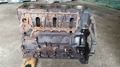 Isuzu 4HE1XS Engine Block / Cylinder Block for a 2001 GMC W5500