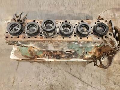 Volvo VED12 Engine Block / Cylinder Block for a 2005 Volvo VNL