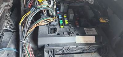 Freightliner Cascadia 125 Engine Control Module (ECM)