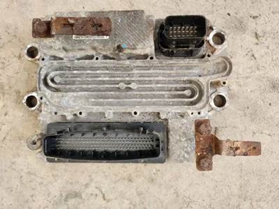Freightliner Cascadia 125 Engine Control Module (ECM)