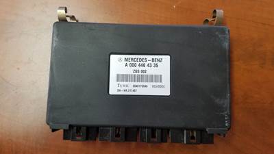 Freightliner Columbia 120 Engine Control Module (ECM)