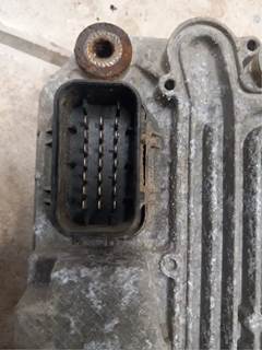 Freightliner Coronado 122 SD Engine Control Module (ECM) for a 2014 Freightliner 122SD