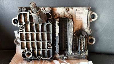 Mercedes-Benz OM460LA Engine Control Module (ECM) for a 2005 Sterling LT9500