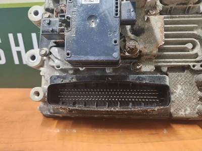 Western Star 5700 Engine Control Module (ECM)
