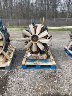 Caterpillar C12 Engine Core for a 2004 Peterbilt 387