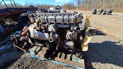 Detroit DD15 Engine Core for a 2013 Freightliner Cascadia 125
