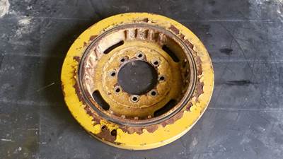 Caterpillar C7 ACERT Engine Harmonic Balancer for a 2004 Freightliner FS65