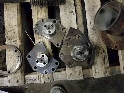 Cummins N14 Engine Part for a 1999 International 9900I