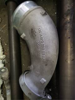 Detroit DD15 Engine Part for a 2013 Freightliner Cascadia 125