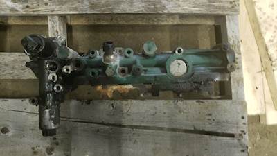 Volvo VED13 Engine Part for a 2012 Volvo VNL