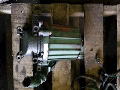 Volvo VED13 Engine Part for a 2012 Volvo VNL