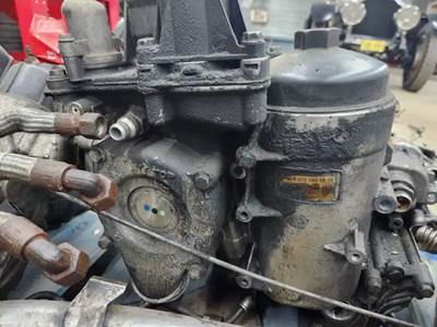 Detroit DD15 Engine Part for a 2013 Freightliner Cascadia 125