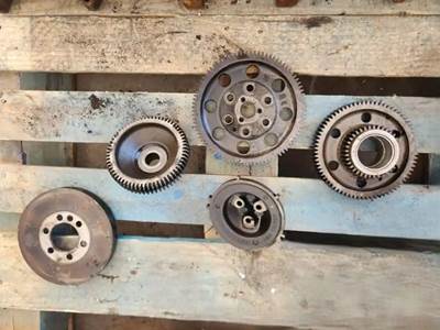 Paccar MX-13 Engine Part for a 2015 Peterbilt 389