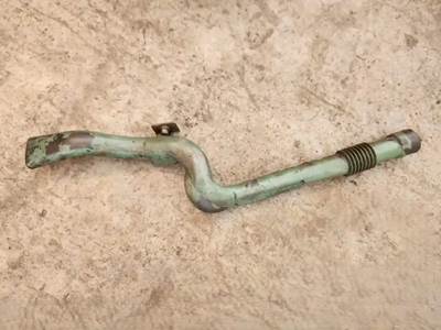 Volvo VED12 Engine Oil Filler Pipe for 2005 Volvo VNL, Part # 3165001