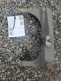 Freightliner Cascadia 125 Engine Mount