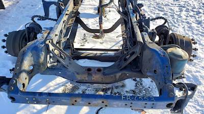 Freightliner Cascadia 125 Engine Mount