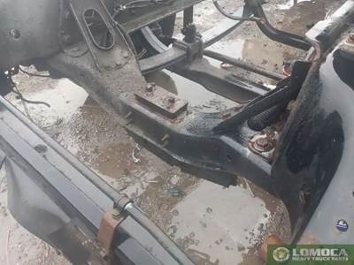 Freightliner Cascadia 125 Engine Mount