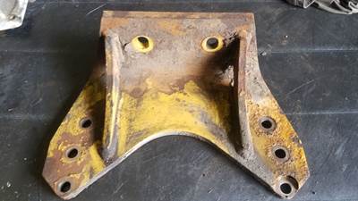 Freightliner FS65 Engine Mount