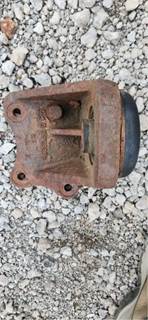 GMC C7500 Engine Mount