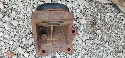 GMC C7500 Engine Mount