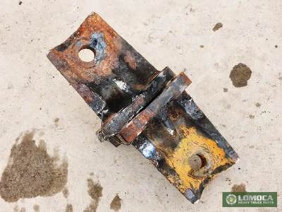 International 4400 Engine Mount