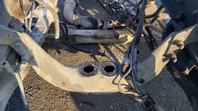 Kenworth T660 Engine Mount