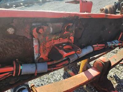 Kenworth T800 Engine Mount