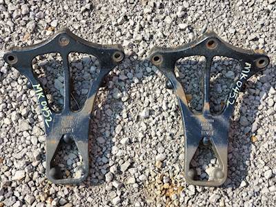 Mack Granite GU813 Engine Mount for a 2015 Mack GU813