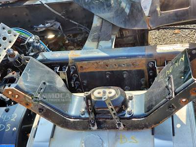 Mack Granite GU813 Engine Mount for a 2015 Mack GU813