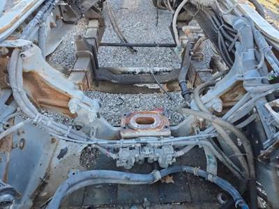 Mack MRU613 Engine Mount