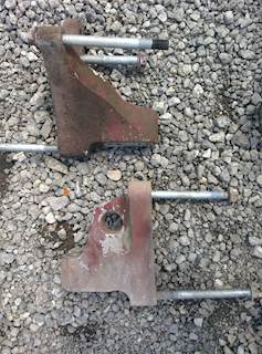 Mack Pinnacle CXU613 Engine Mount for a 2008 Mack CXU613