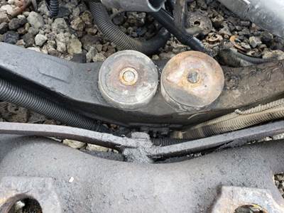 Peterbilt 378 Engine Mount