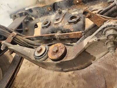 Peterbilt 379 Engine Mount
