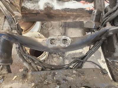 Peterbilt 388 Engine Mount