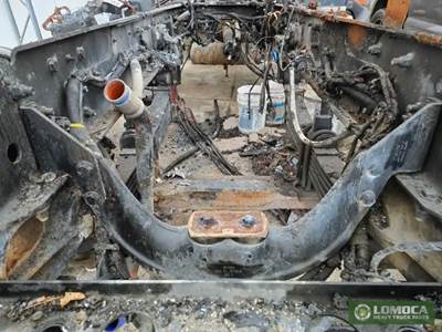 Peterbilt 567 Engine Mount