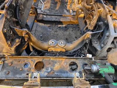 Peterbilt 579 Engine Mount