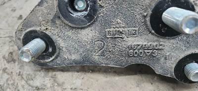 Paccar MX13 1670903 1670902 Engine Mounts  Sold By The Pair -Used- The Part Has