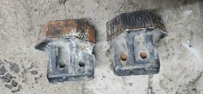 Paccar MX13 1engine Mounts  Sold By The Pair -Used- The Part Has Been  Inspected