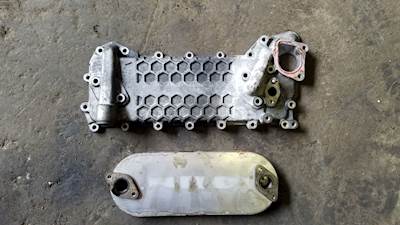 Isuzu 4HE1XS Engine Oil Cooler for a 2001 GMC W5500