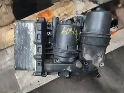 Paccar MX-13 Engine Oil Cooler for a 2017 Peterbilt 567