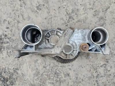 Detroit DD15 Engine Oil Pump for a 2013 Freightliner Cascadia 125