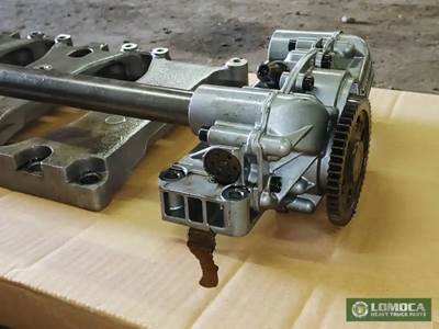 Paccar MX-13 Engine Oil Pump for a 2014 Kenworth T800