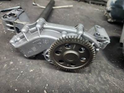 Paccar MX-13 Engine Oil Pump for a 2017 Peterbilt 567